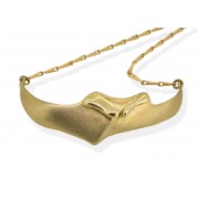 Gold Medium Manta Ray Pendant on Hayseed Chain Necklace